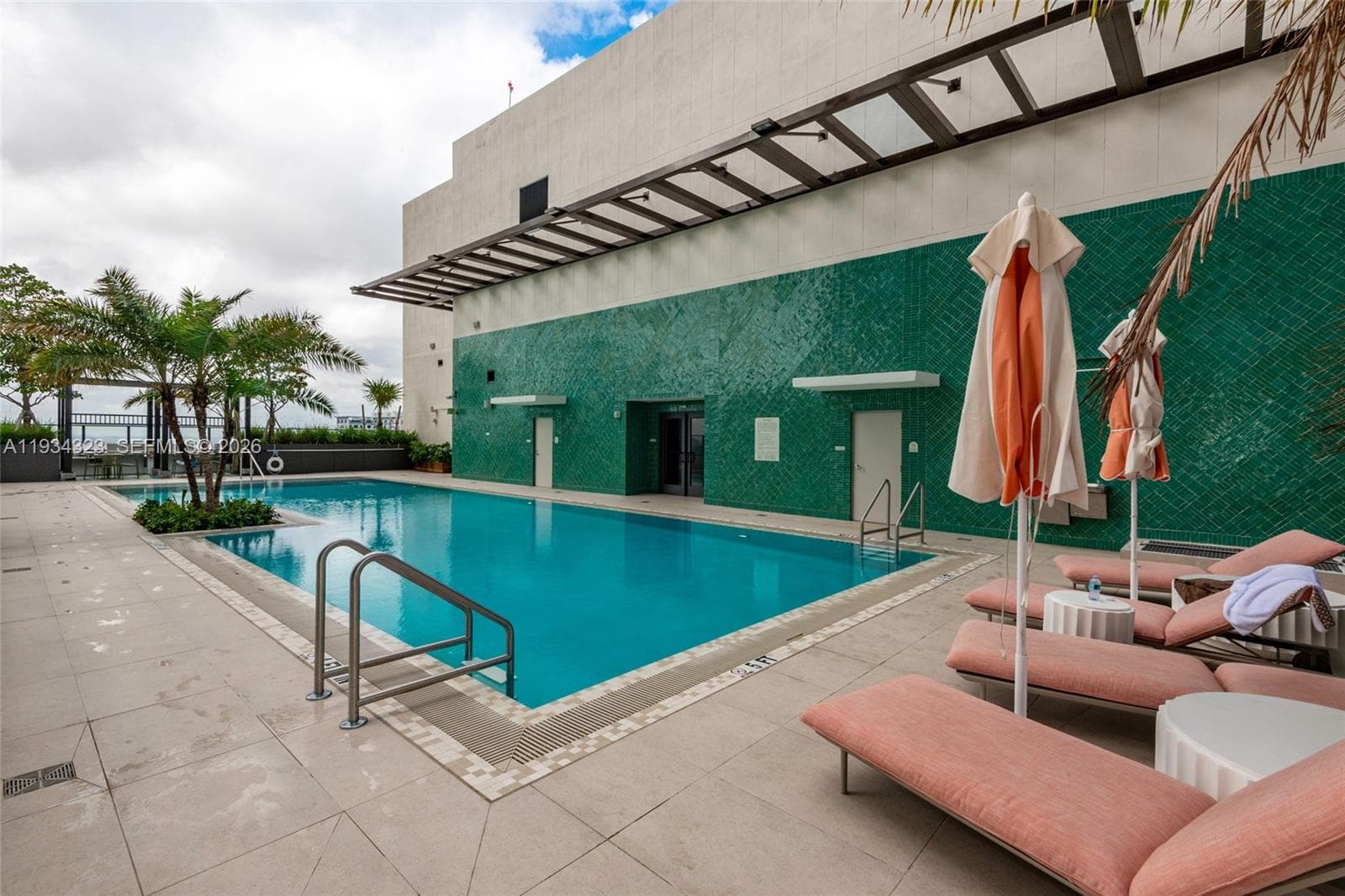 11 NE 6 ST # 1407, Miami, FL 33132 — zdjęcie 2