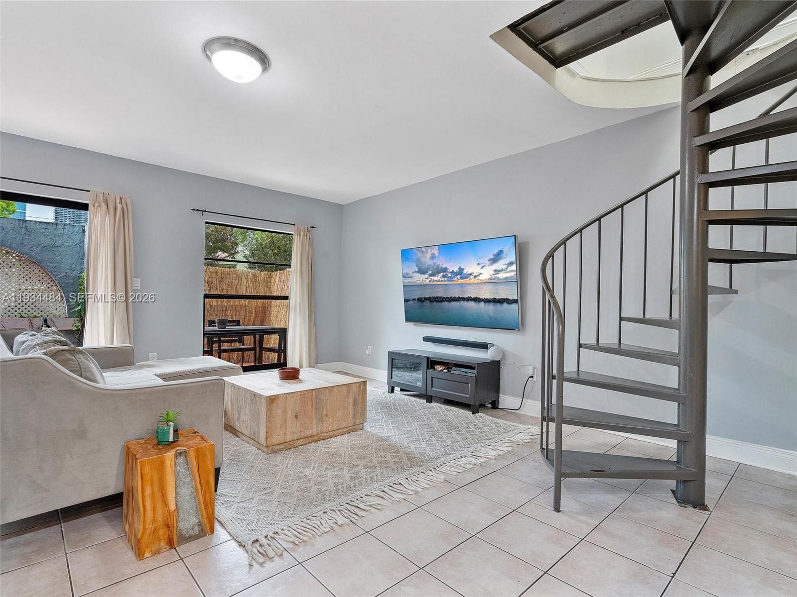 515 NE 38th St # 10, Miami, FL 33137 — zdjęcie 4