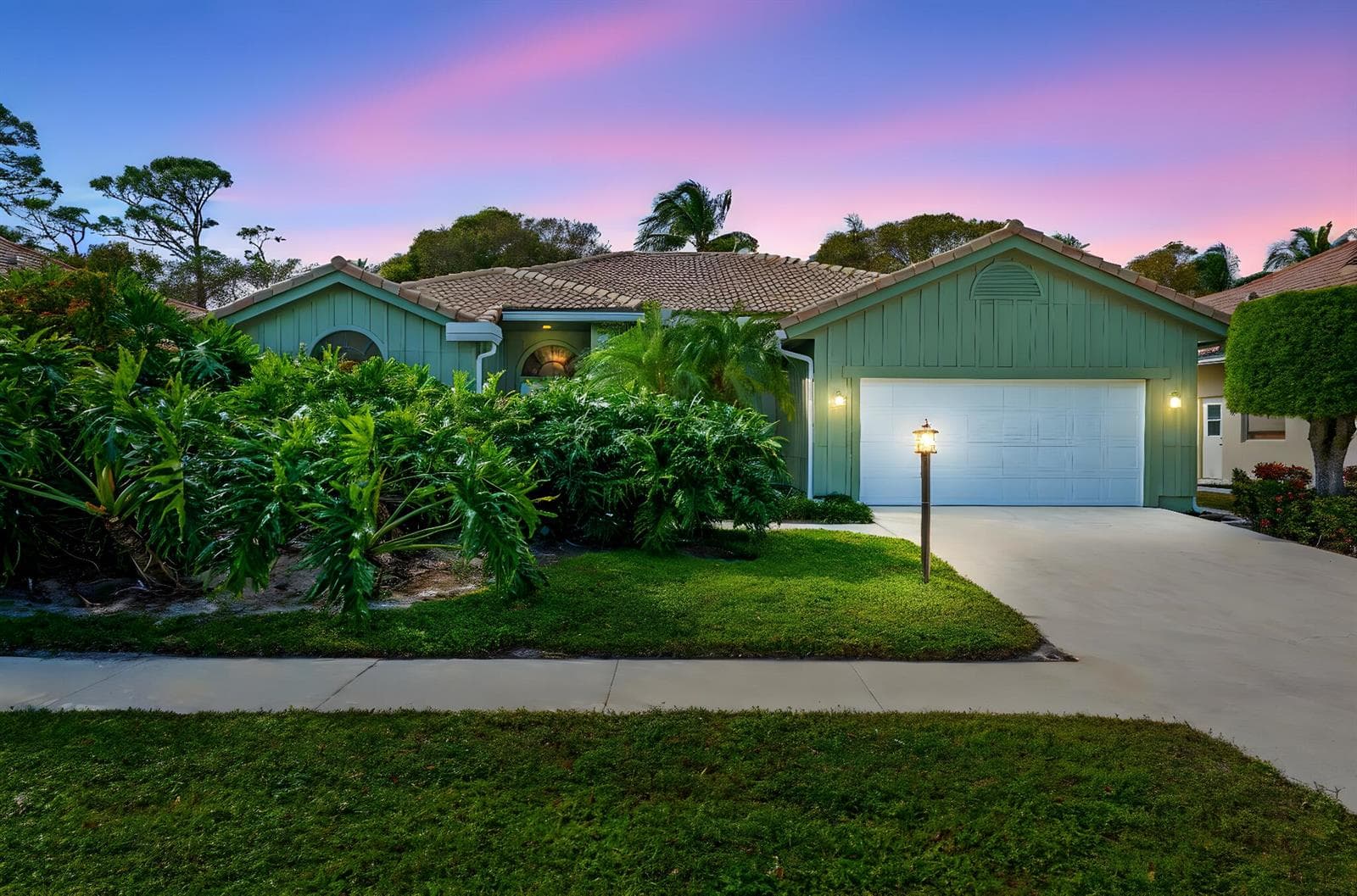9055 Cypress Hollow Drive, Palm Beach Gardens, FL 33418 — zdjęcie 2