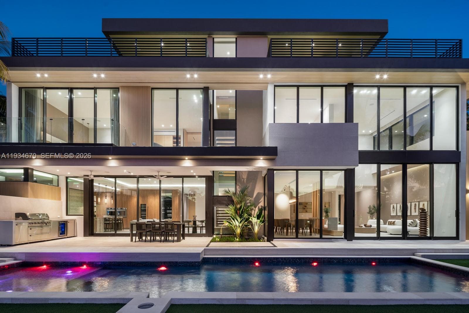 641 Flamingo Dr, Fort Lauderdale, FL 33301 — zdjęcie 2