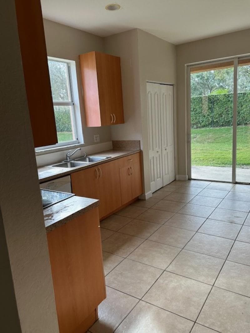 1008 NE 39th Avenue, Homestead, FL 33033 — zdjęcie 5