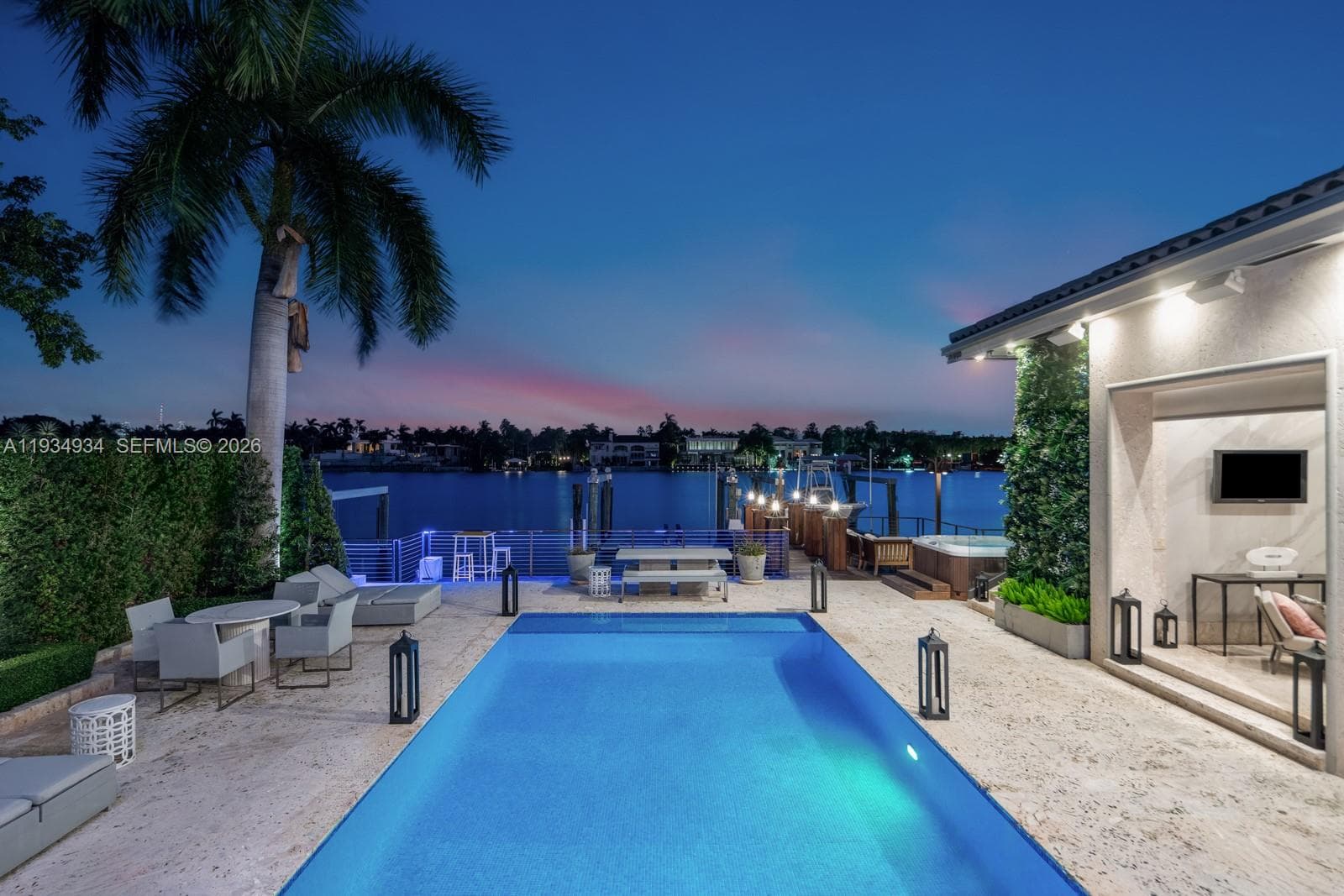 176 S Hibiscus Drive, Miami Beach, FL 33139 — zdjęcie 3