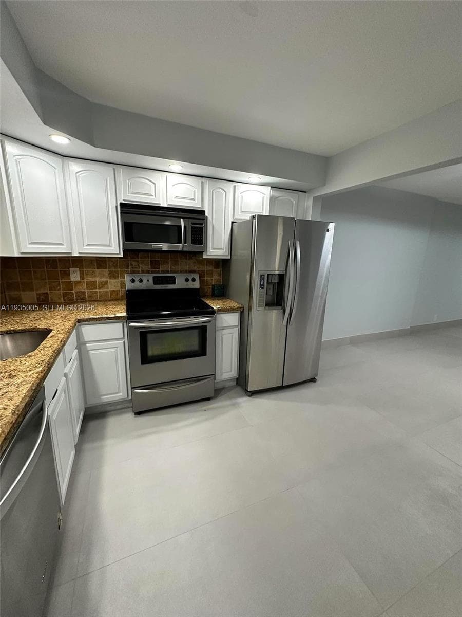 9440 SW 8th St # 402, Boca Raton, FL 33428 — zdjęcie 5