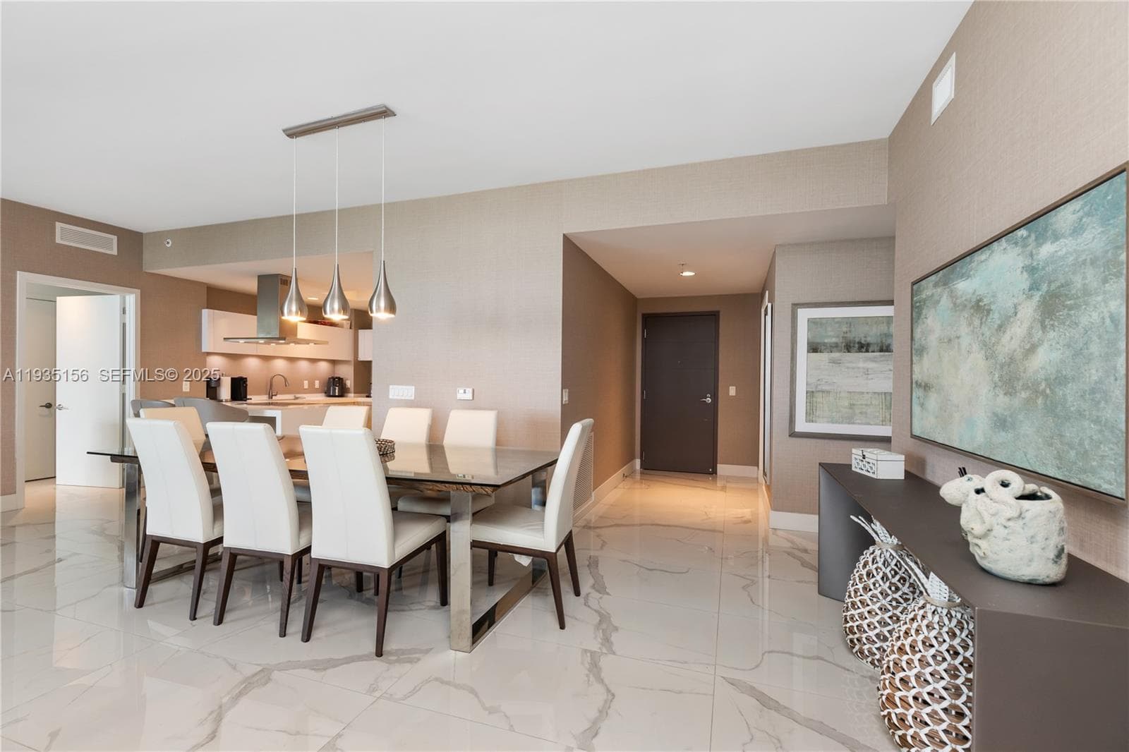 17301 Biscayne Blvd # 908, North Miami Beach, FL 33160 — zdjęcie 5