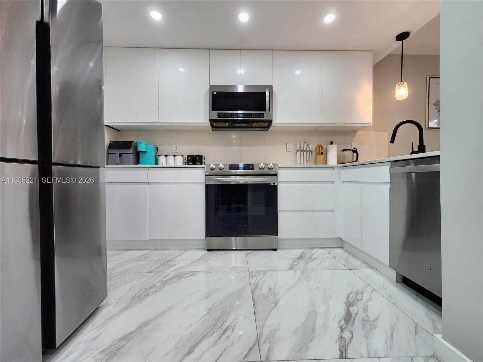 3725 S Ocean Dr # 425, Hollywood, FL 33019 — zdjęcie 2