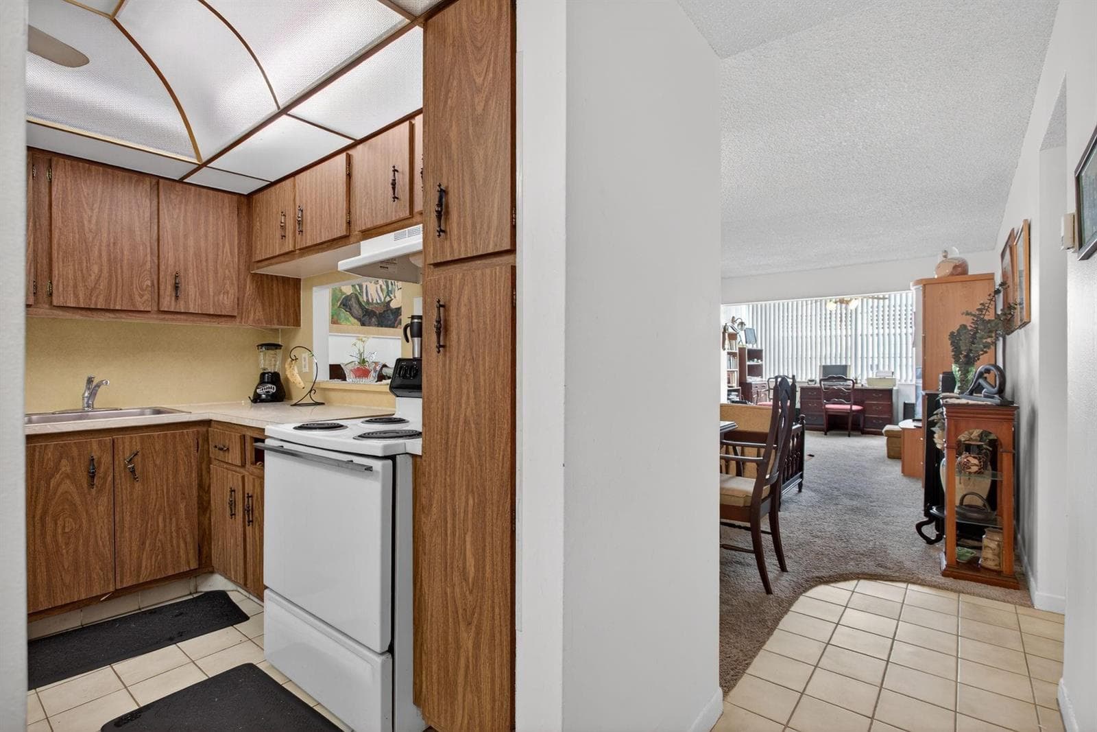 3050 Holiday Springs Boulevard # 108, Margate, FL 33063 — zdjęcie 4