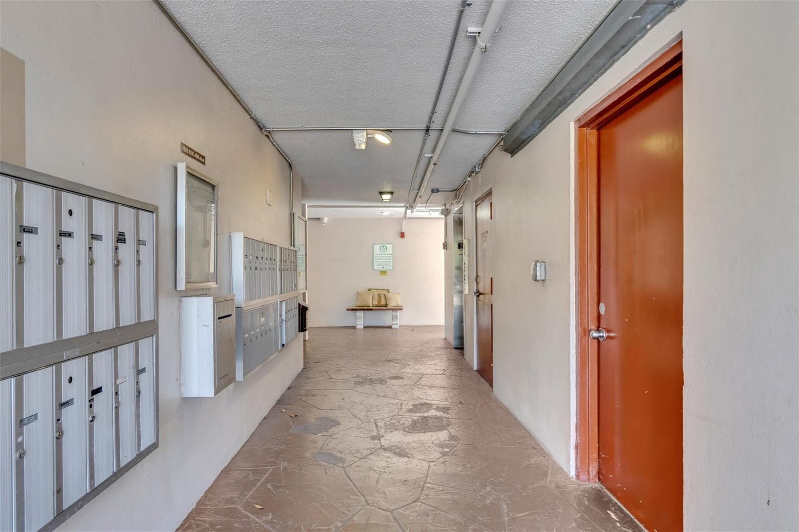2600 NW 49th Avenue # 309, Lauderdale Lakes, FL 33313 — zdjęcie 2