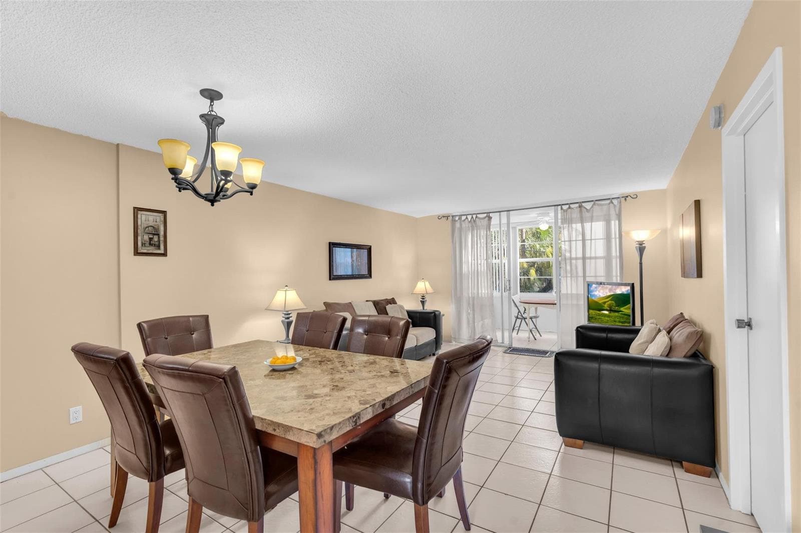 2600 NW 49th Avenue # 309, Lauderdale Lakes, FL 33313 — zdjęcie 5