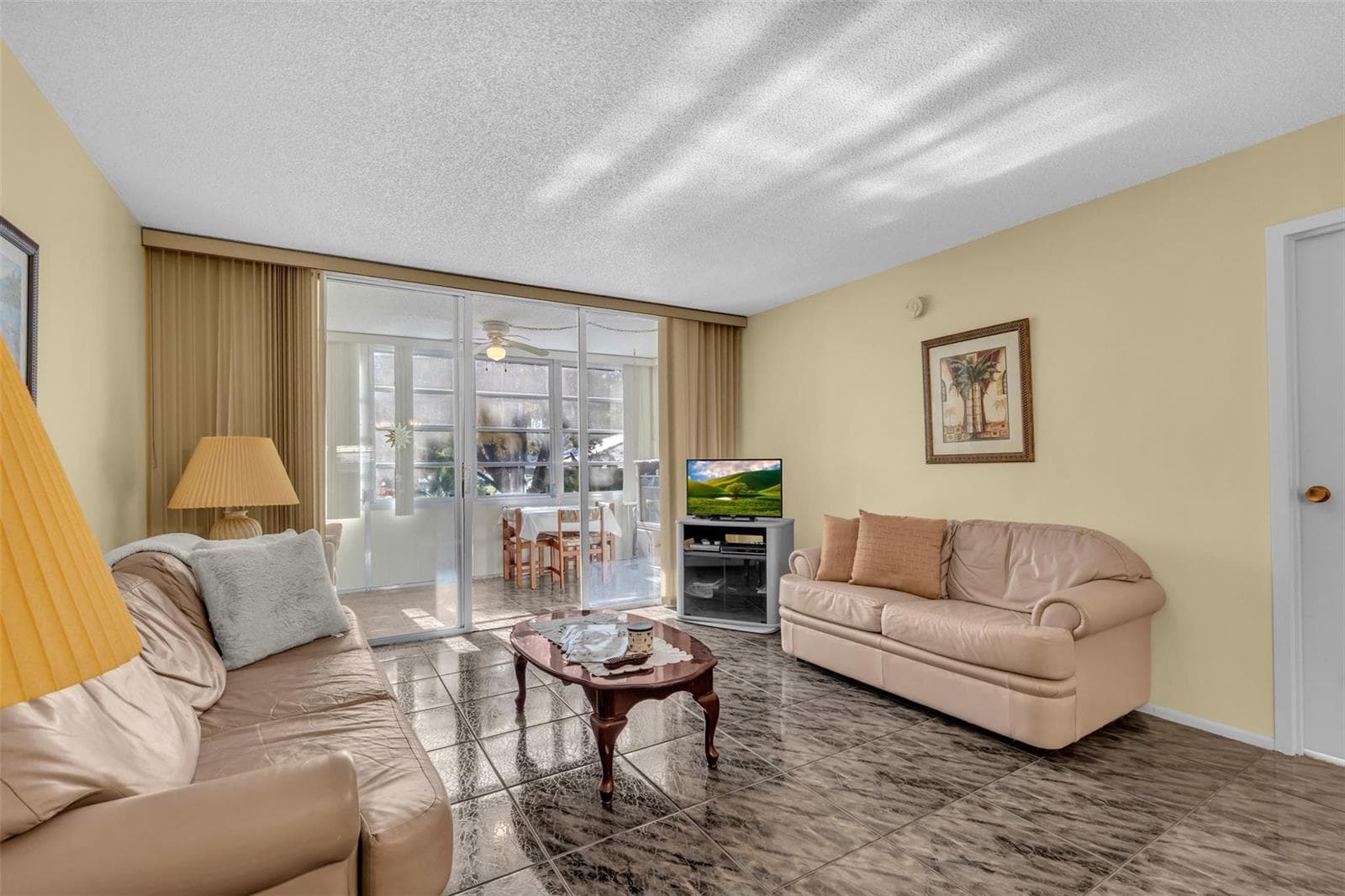 4850 NW 29th Court # 221, Lauderdale Lakes, FL 33313 — zdjęcie 5