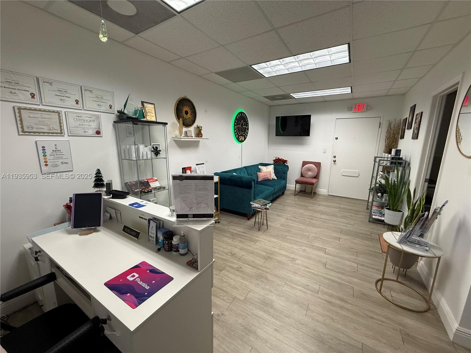 717 Ponce De Leon Blvd # 206, Coral Gables, FL 33134 — zdjęcie 3