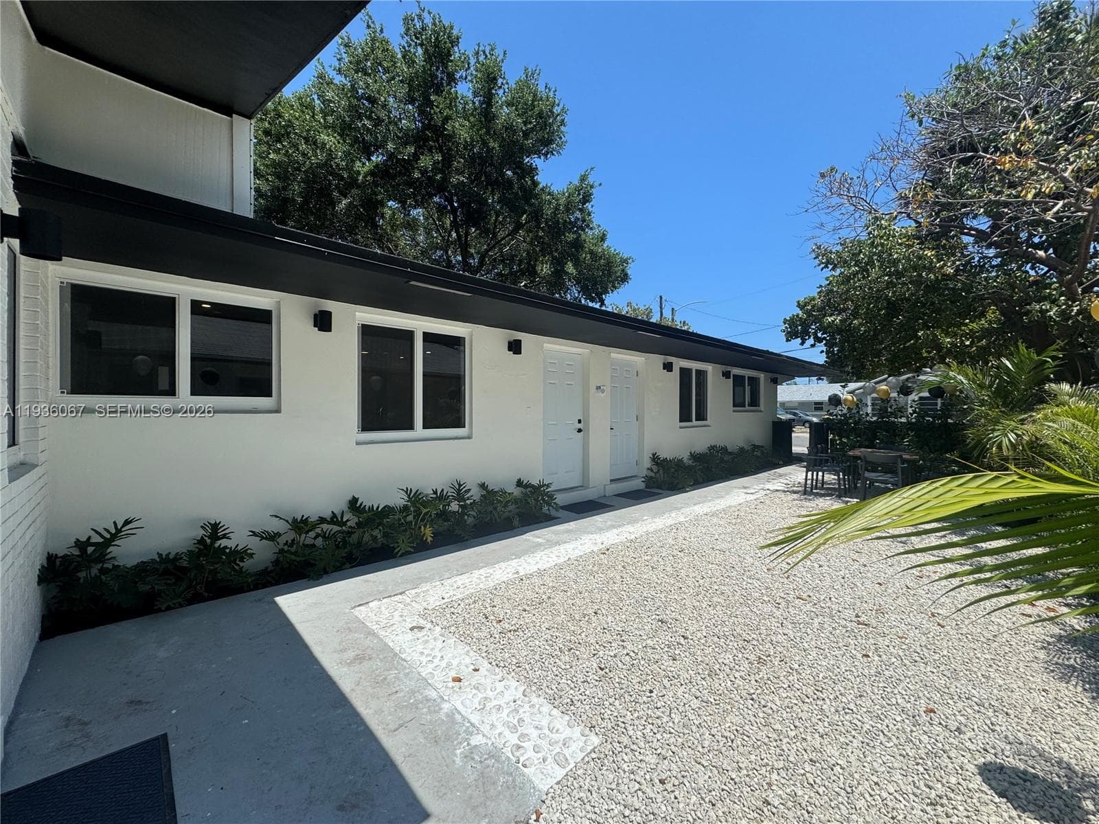 111 NW 7th Ave, Dania Beach, FL 33004 — zdjęcie 3