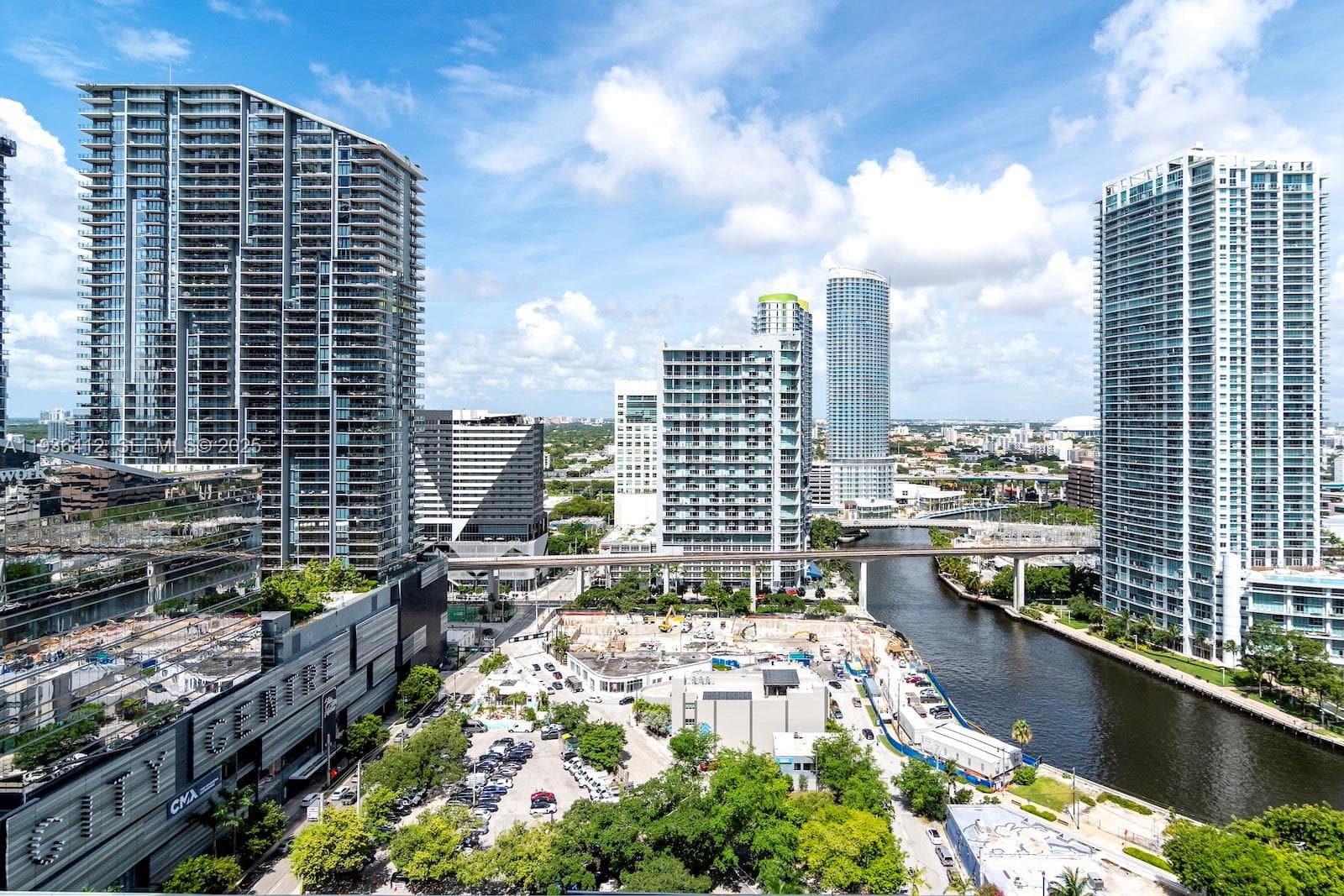 68 SE 6th St # 2010, Miami, FL 33131 — zdjęcie 4