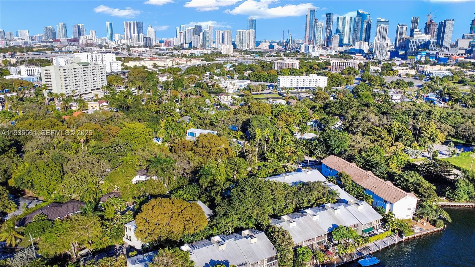 1000 NW N River Dr # 20, Miami, FL 33136 — zdjęcie 4