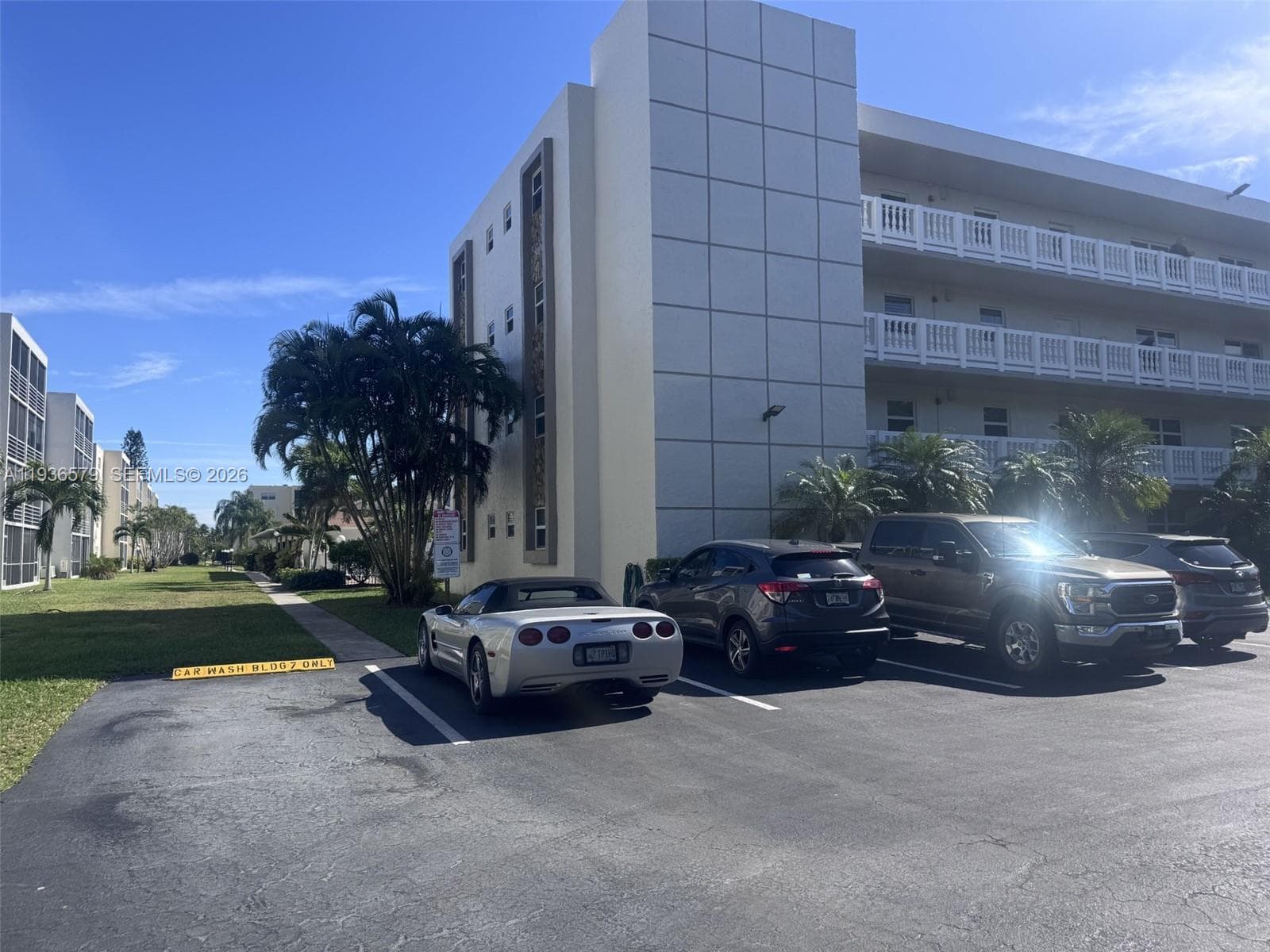 1025 SE 3rd Ave # 102, Dania Beach, FL 33004 — zdjęcie 2