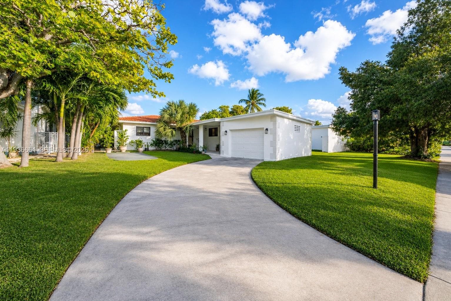 7517 Cutlass Ave, North Bay Village, FL 33141 — zdjęcie 2