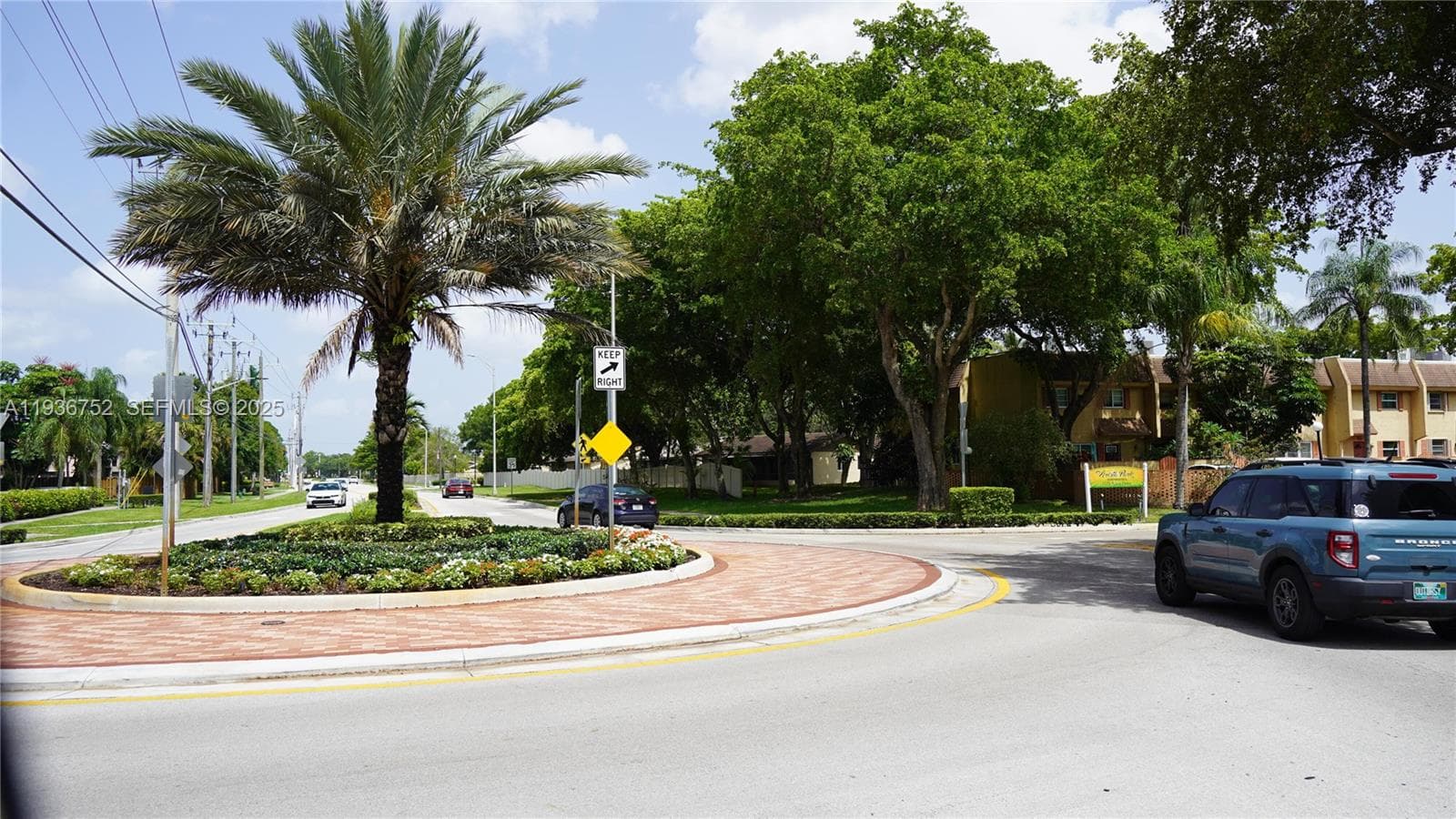 7175 Nova Dr # 204, Davie, FL 33317 — zdjęcie 2