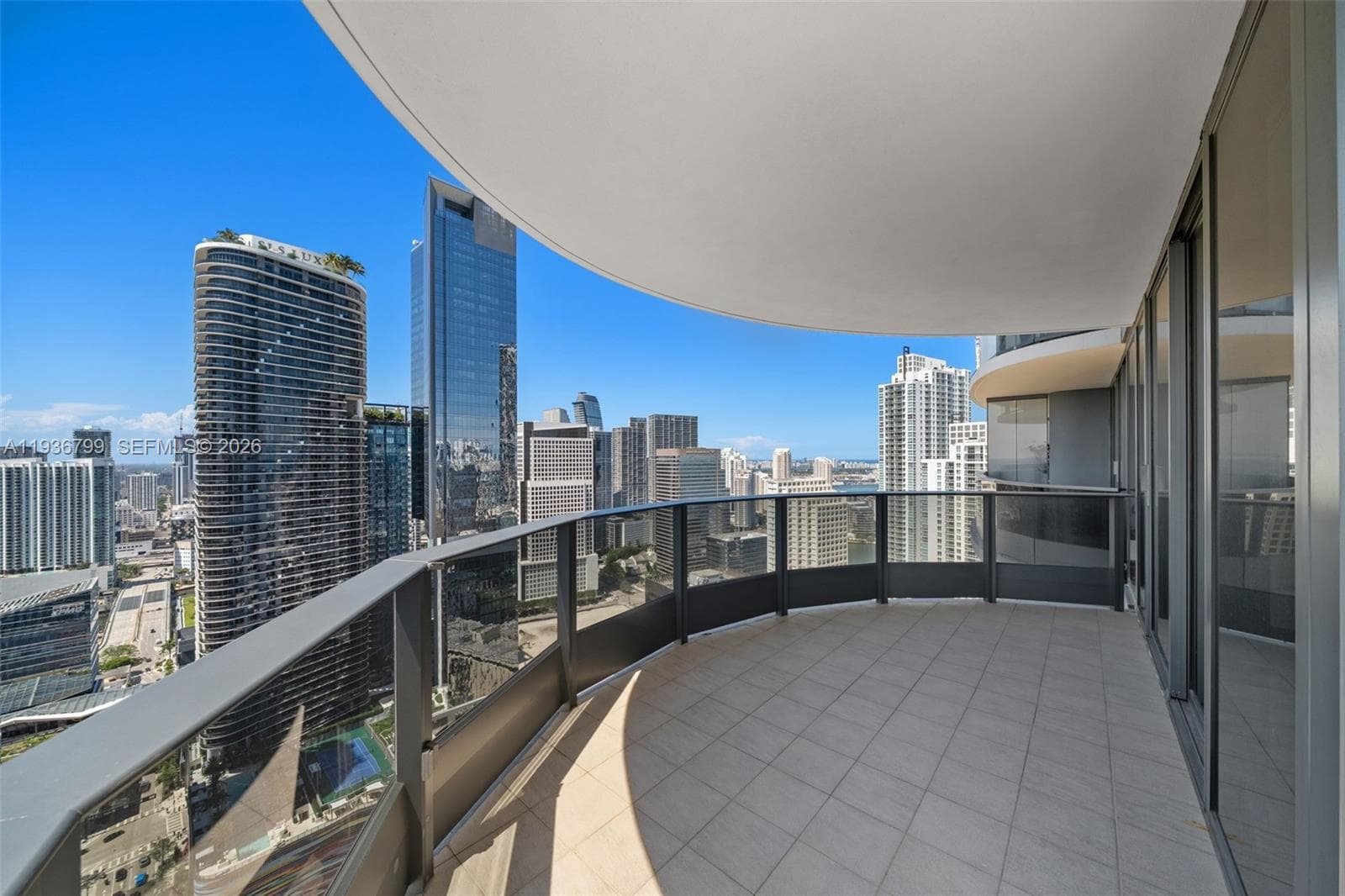 1000 Brickell Plz # 4212, Miami, FL 33131