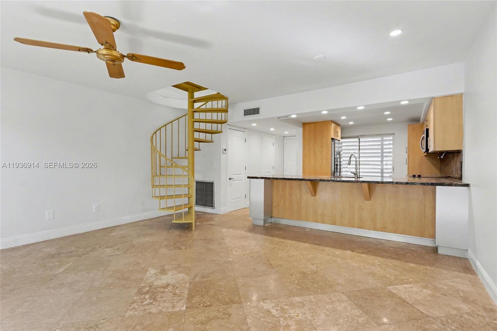523 NE 38th St # 6, Miami, FL 33137 — zdjęcie 3