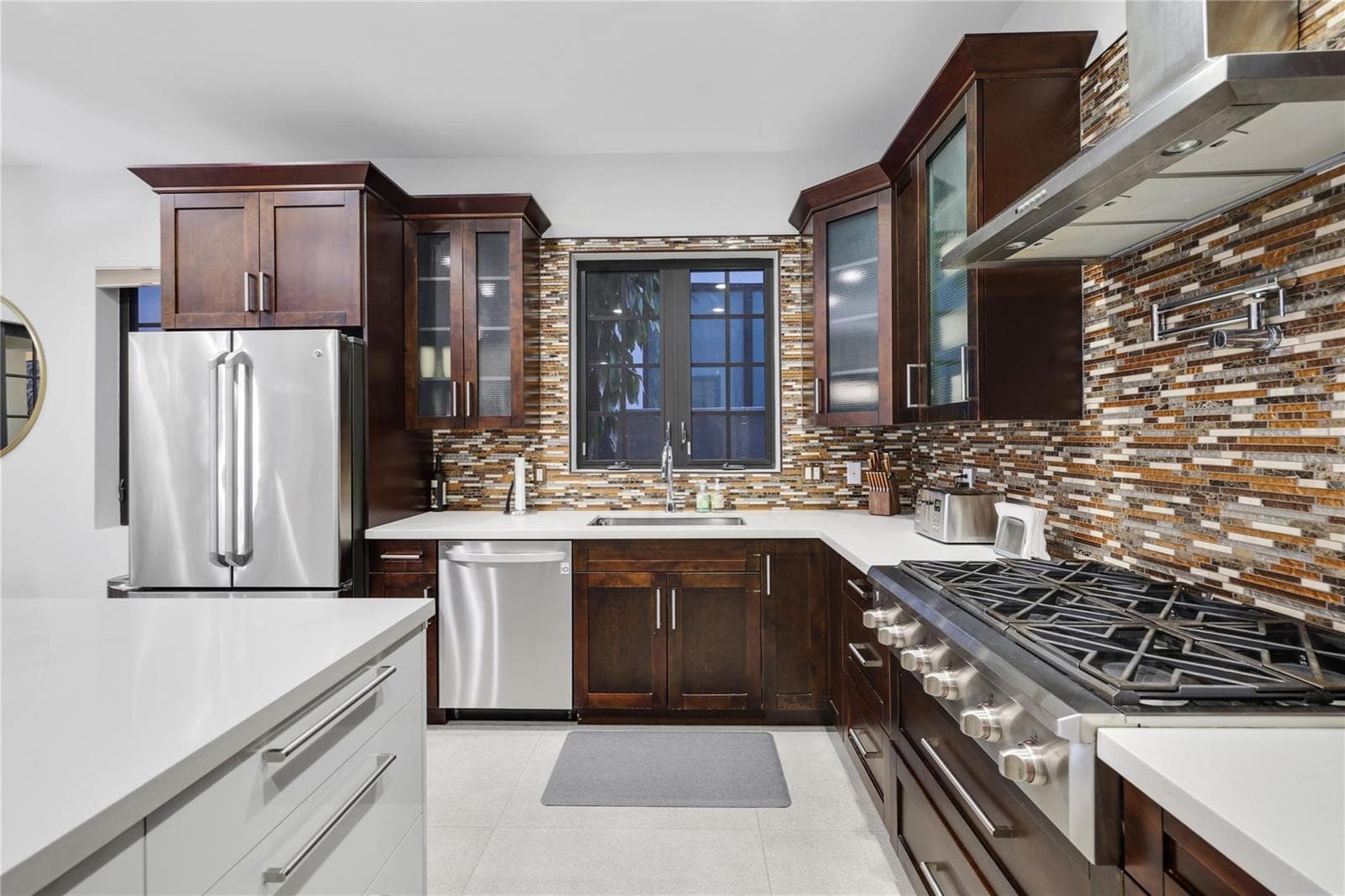 1404 SE 2nd Court, Fort Lauderdale, FL 33301 — zdjęcie 5