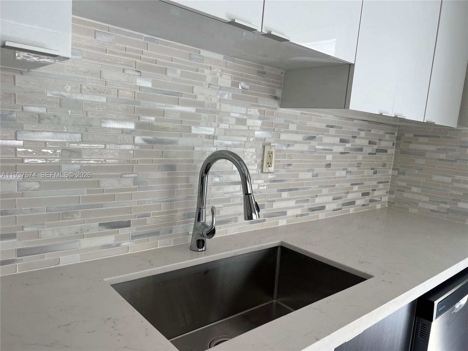 4321 NW 12th Ter, Oakland Park, FL 33309 — zdjęcie 4