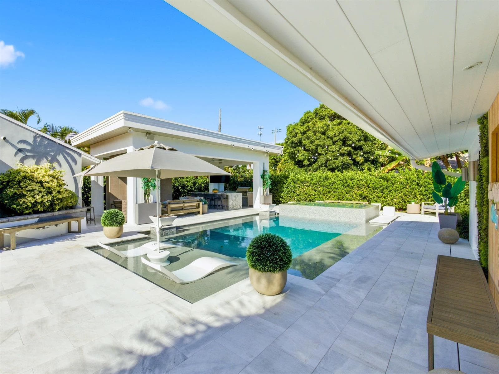 2210 NE 3rd Ave Avenue, Delray Beach, FL 33444 — zdjęcie 3