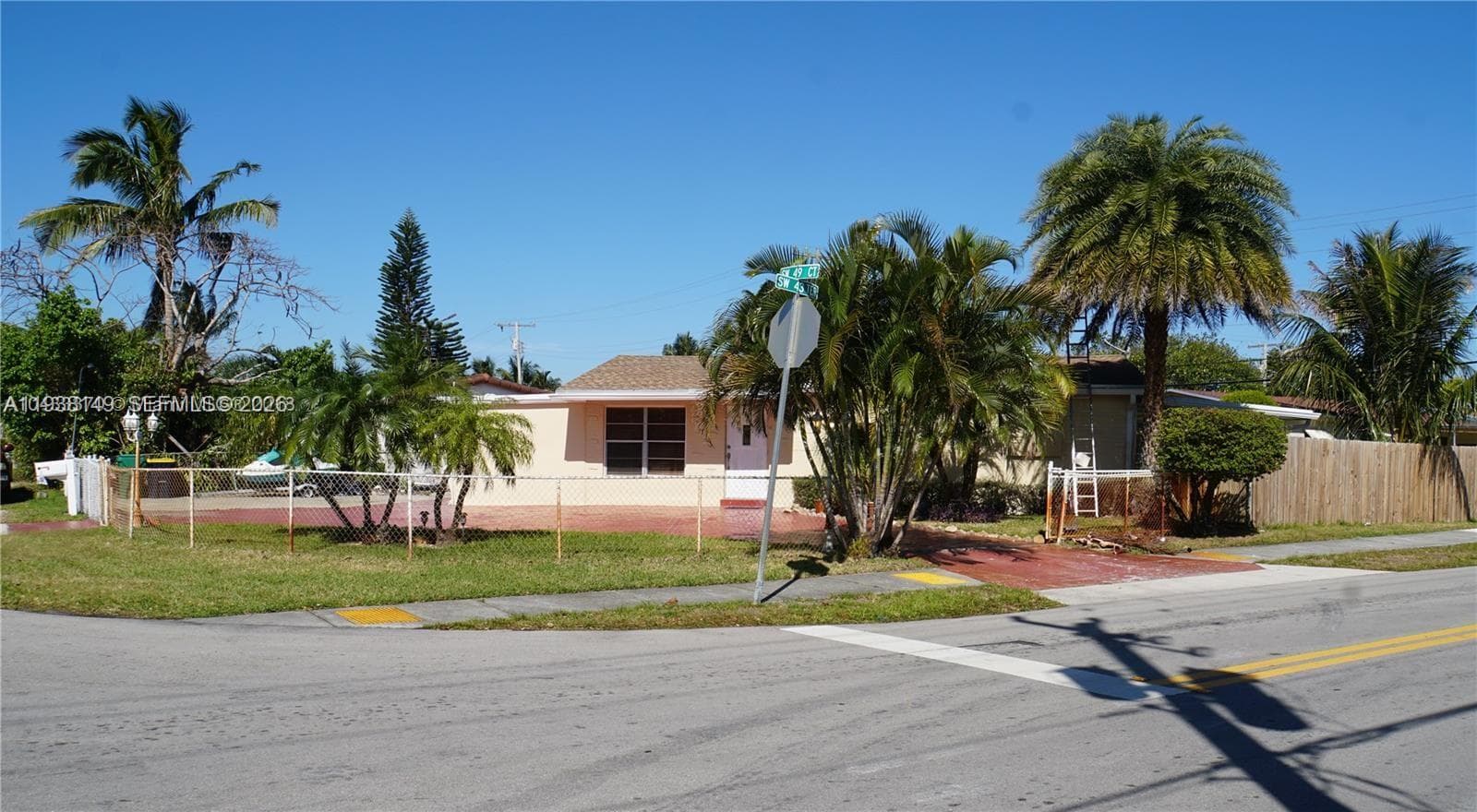 4361 SW 49th Ct, Dania Beach, FL 33314