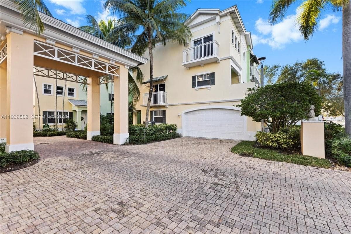 630 SE 15th St # 3, Fort Lauderdale, FL 33316 — zdjęcie 3