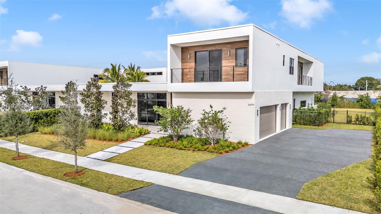 16699 N Botaniko Dr N, Weston, FL 33326 — zdjęcie 4