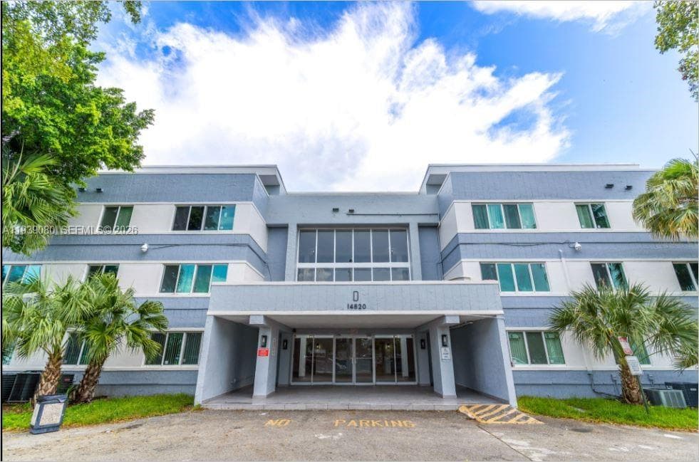 14820 Naranja Lakes Blvd # UNIT PH-D BLDG # 5, Homestead, FL 33032