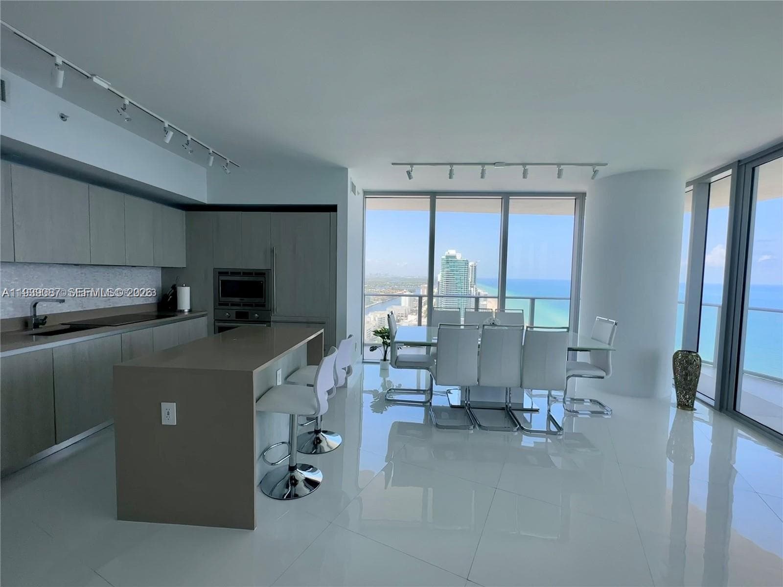 4111 S Ocean Dr # 2902, Hollywood, FL 33019 — zdjęcie 2