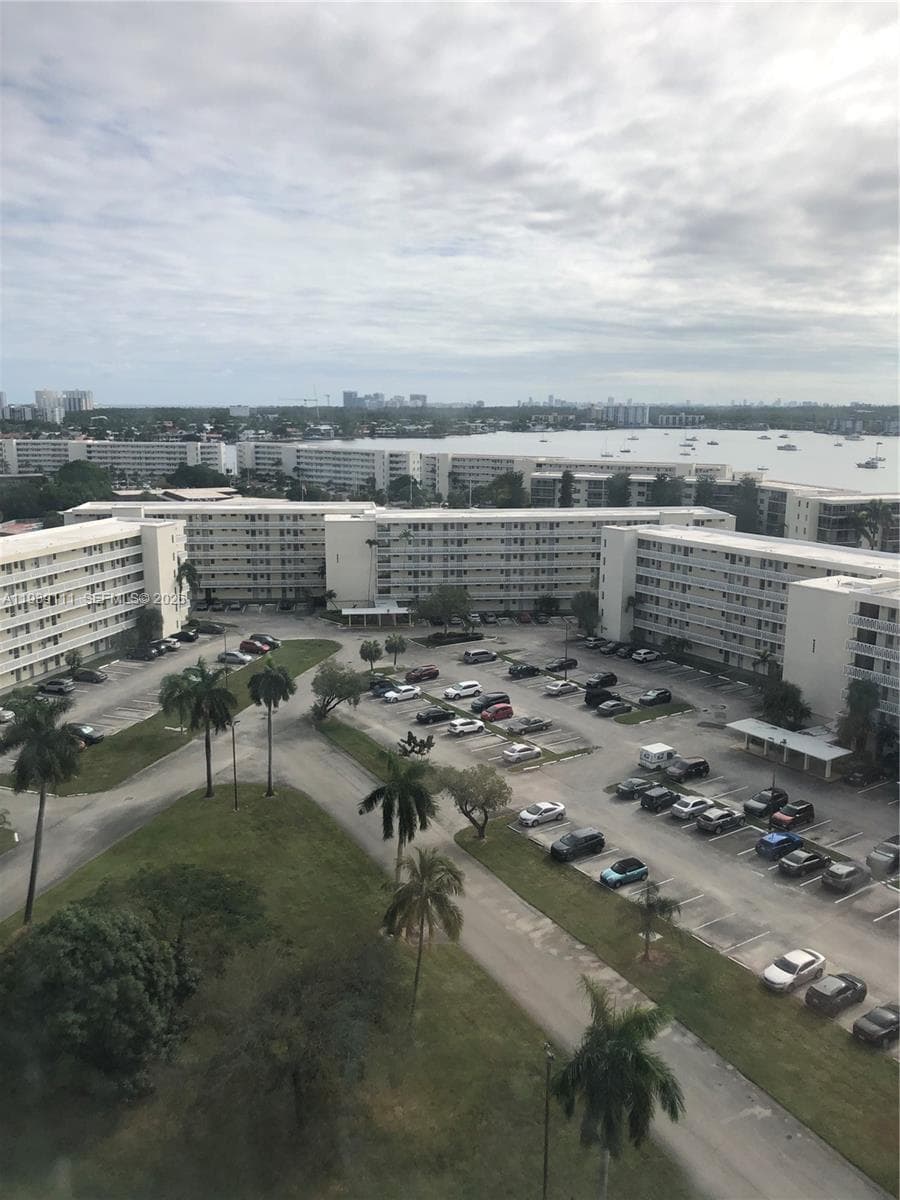 18011 Biscayne Blvd # 1403, Aventura, FL 33160 — zdjęcie 3