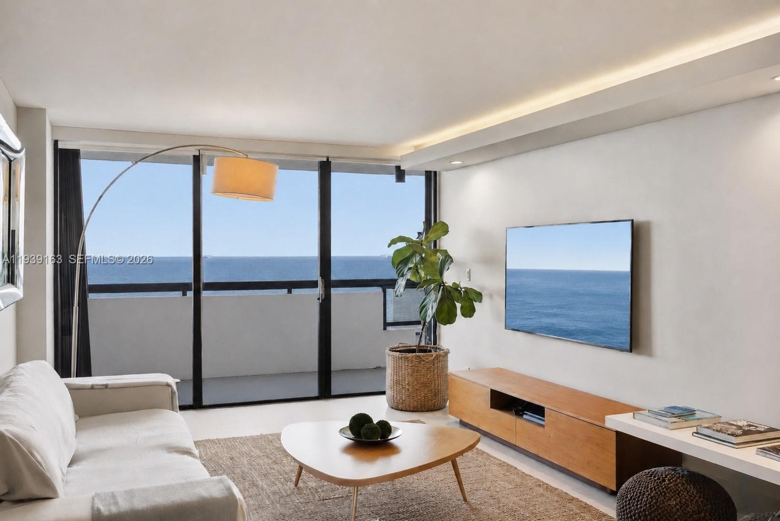 2555 Collins Ave # 2105, Miami Beach, FL 33140