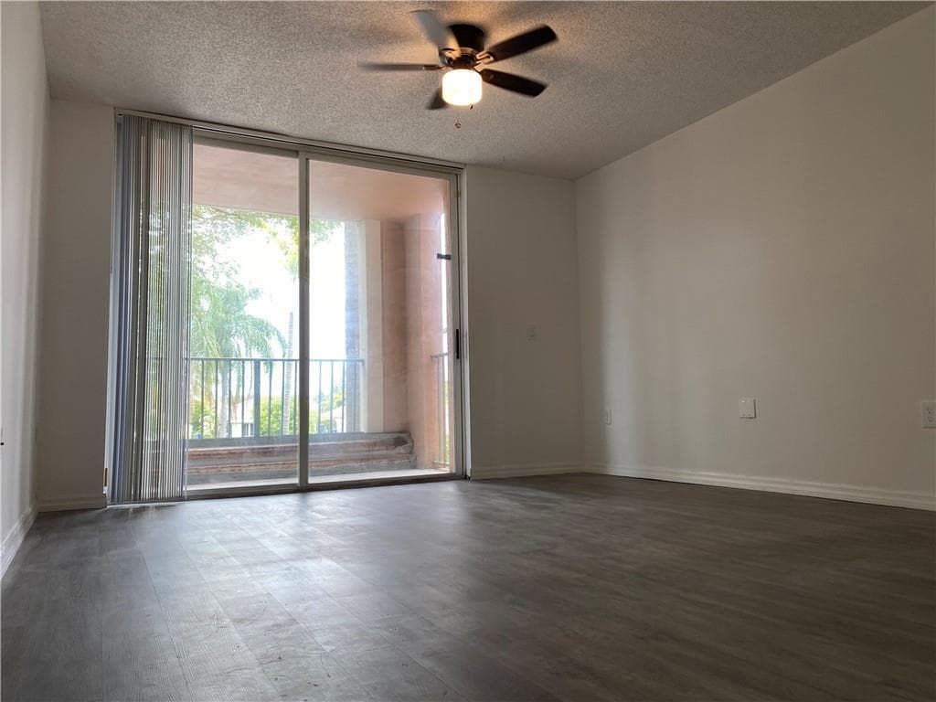 12112 Saint Andrews Place # 205, Miramar, FL 33025 — zdjęcie 2
