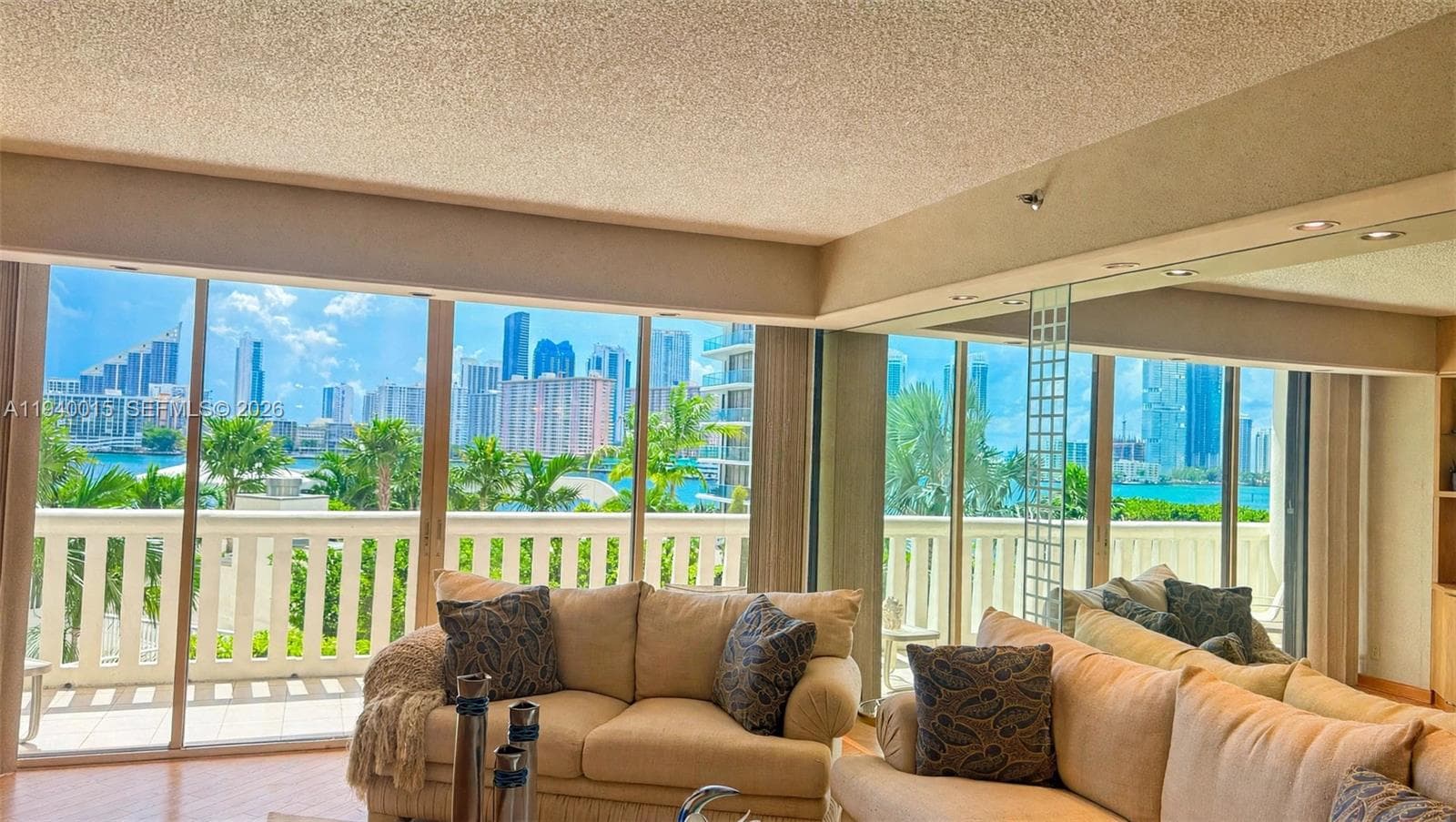 3000 Island Blvd # 502, Aventura, FL 33160 — zdjęcie 3