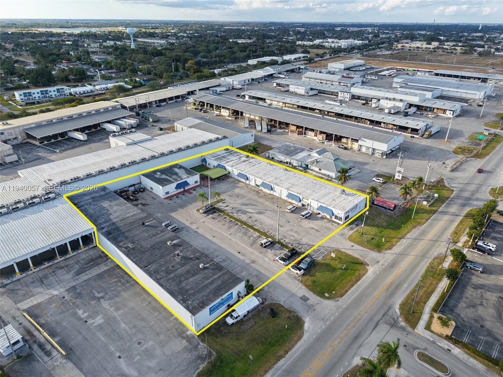 210 N Krome Ave, Florida City, FL 33034 — zdjęcie 2