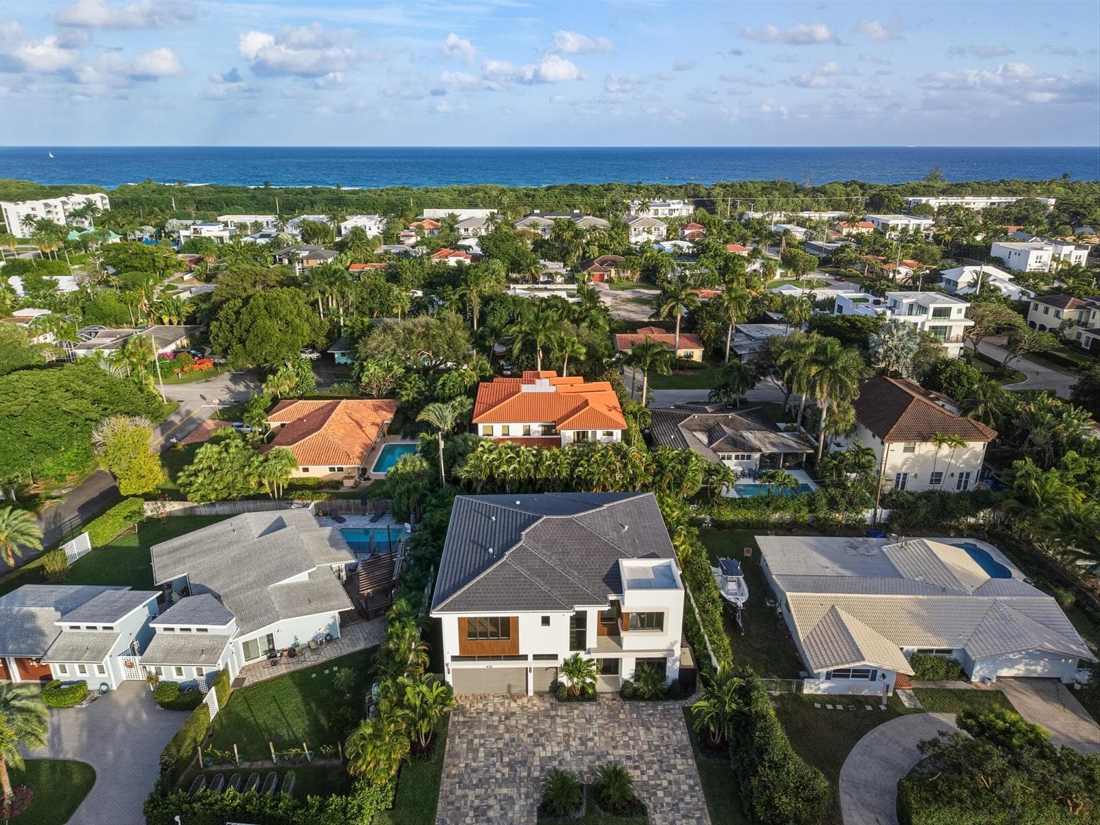 450 NE Spanish Court, Boca Raton, FL 33432 — zdjęcie 3