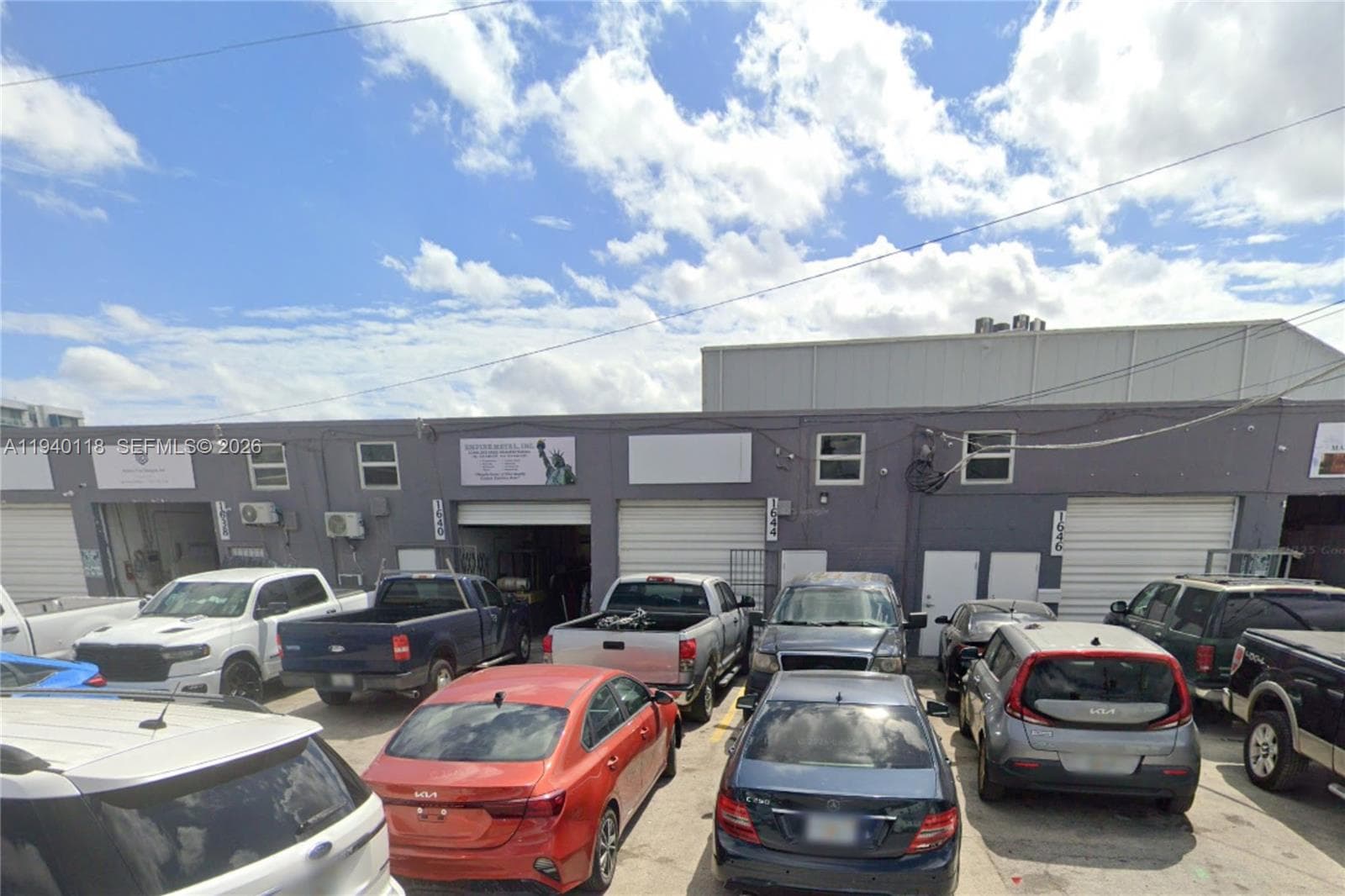 1646 W 31st Pl, Hialeah, FL 33012