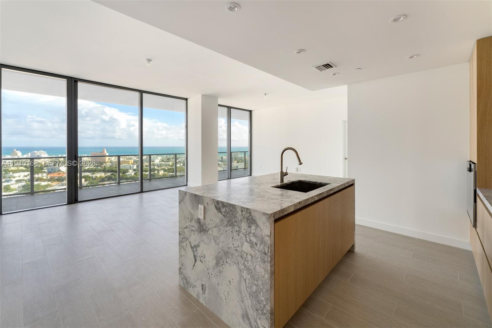 500 Alton Rd # 2207, Miami Beach, FL 33139 — zdjęcie 3
