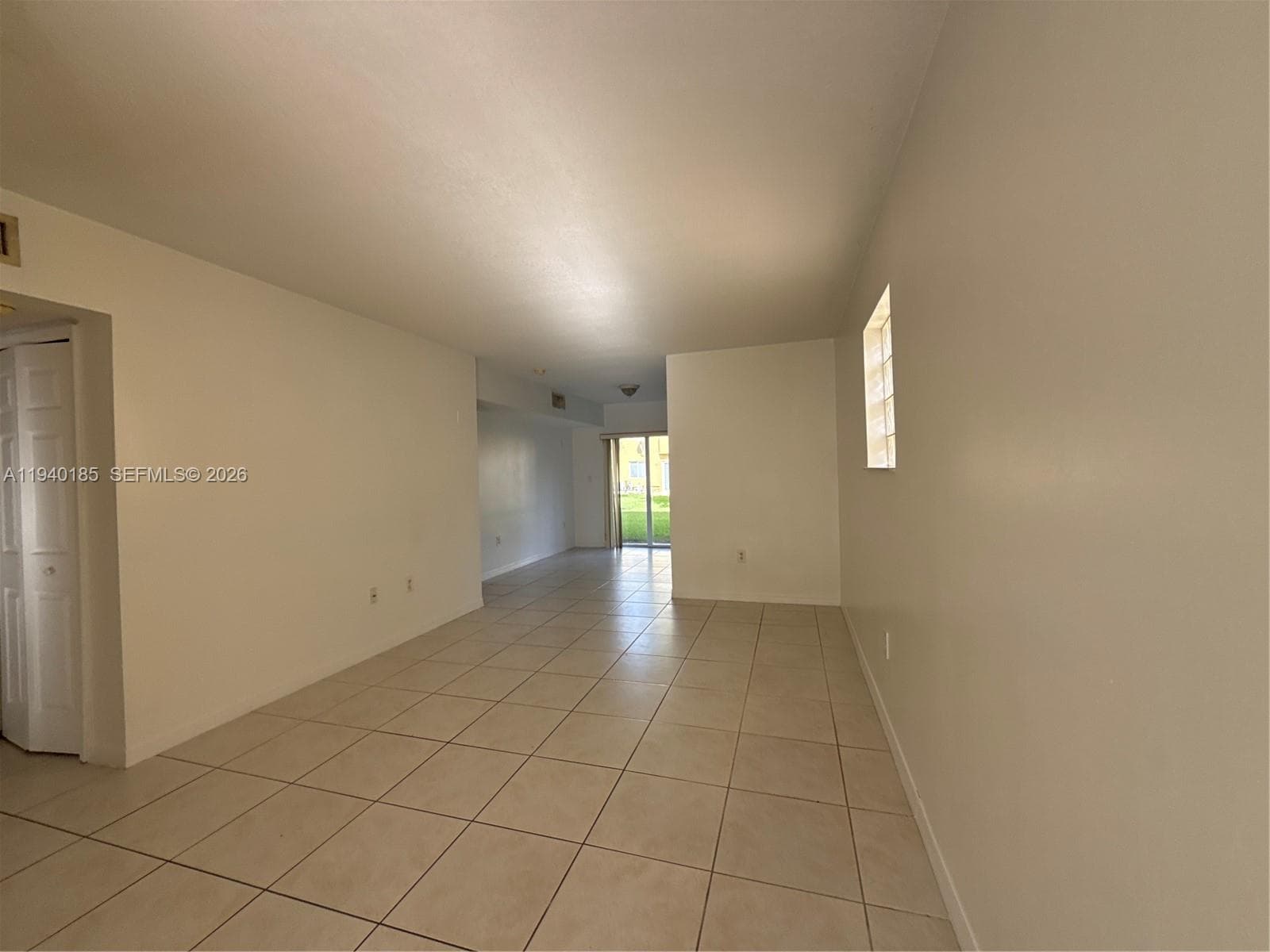 935 NE 33rd Terr # 104, Homestead, FL 33033 — zdjęcie 2