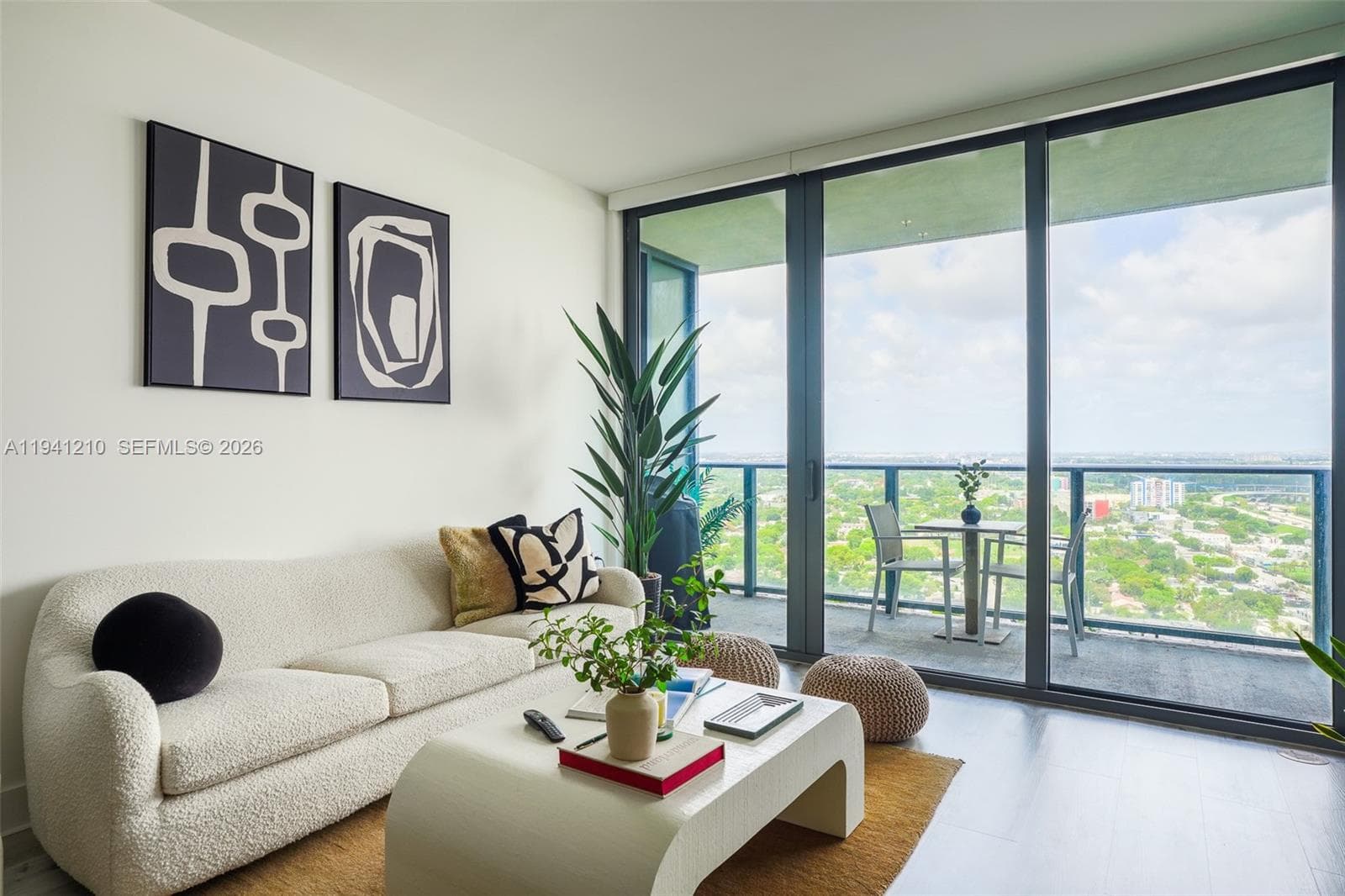 121 NE 34th St # 2711, Miami, FL 33137 — zdjęcie 5