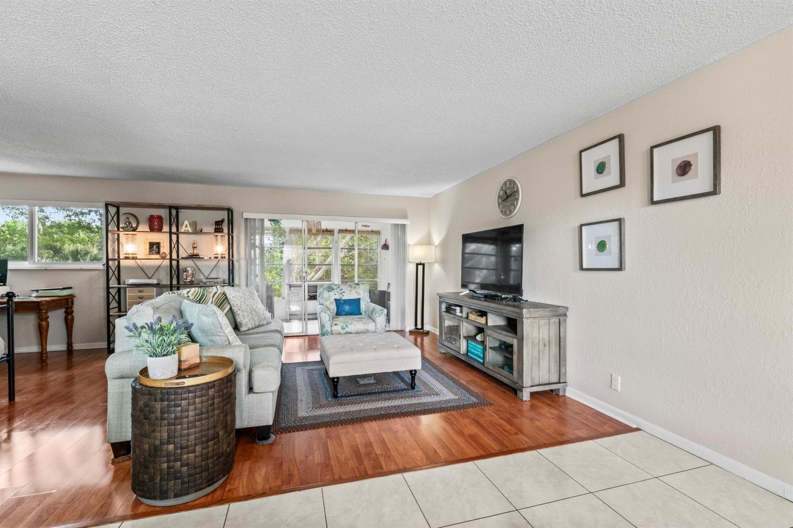 225 Bonnie Boulevard # 302, Palm Springs, FL 33461 — zdjęcie 5