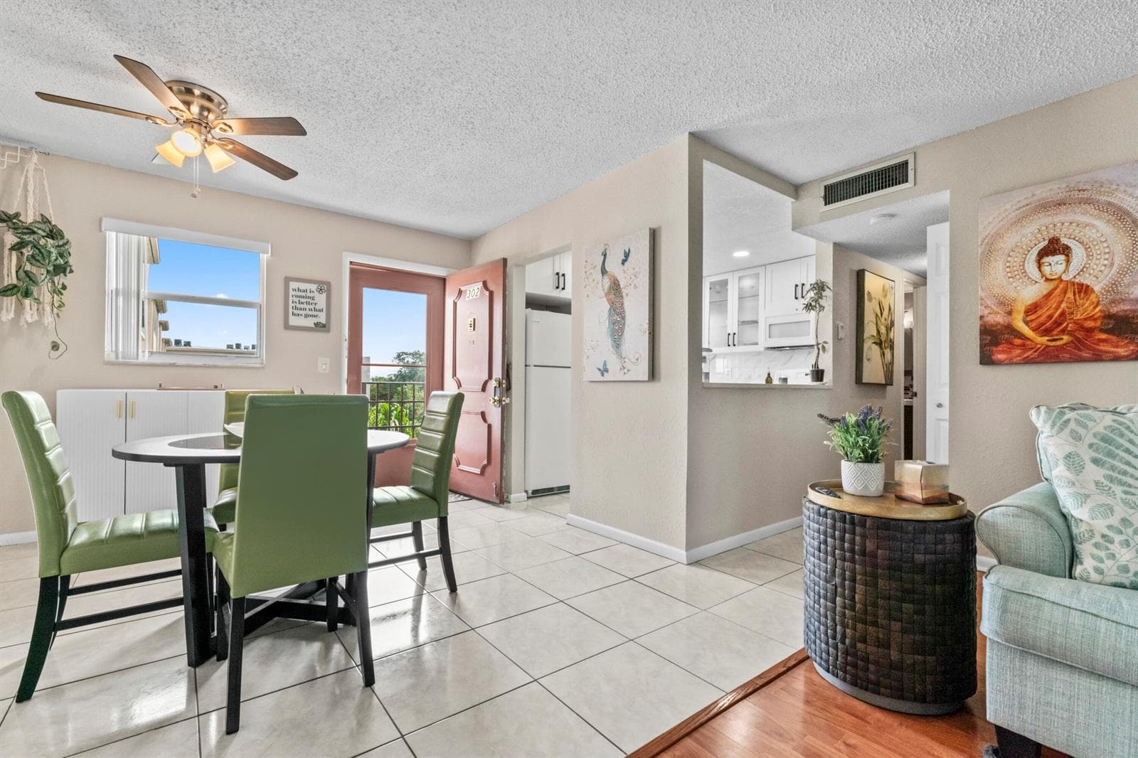 225 Bonnie Boulevard # 302, Palm Springs, FL 33461 — zdjęcie 4