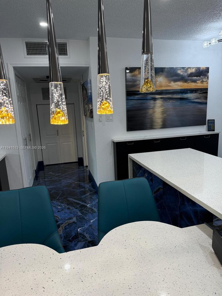 5121 W Oakland Park Blvd # 212, Lauderdale Lakes, FL 33313 — zdjęcie 3