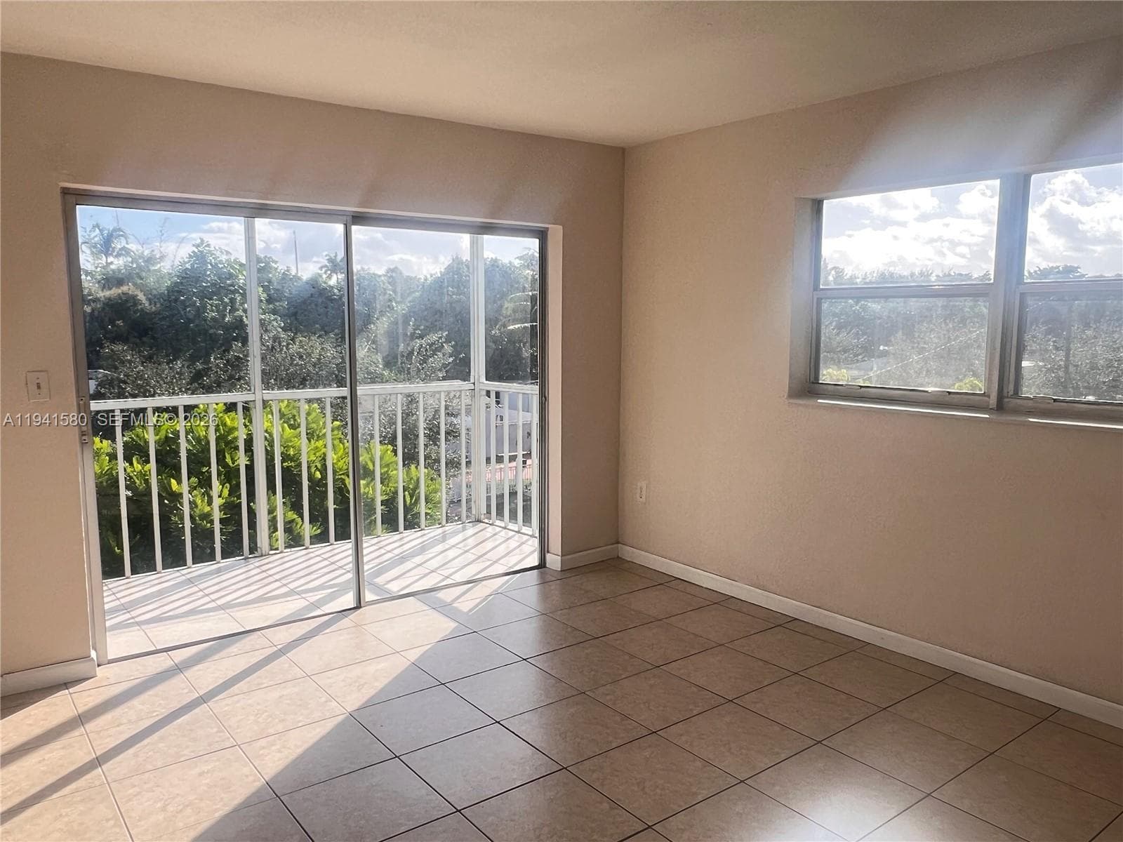 12290 NE 11th Ct # 203, North Miami, FL 33161 — zdjęcie 3