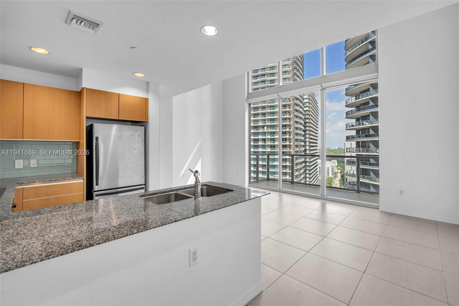 1050 Brickell Ave # 2418, Miami, FL 33131