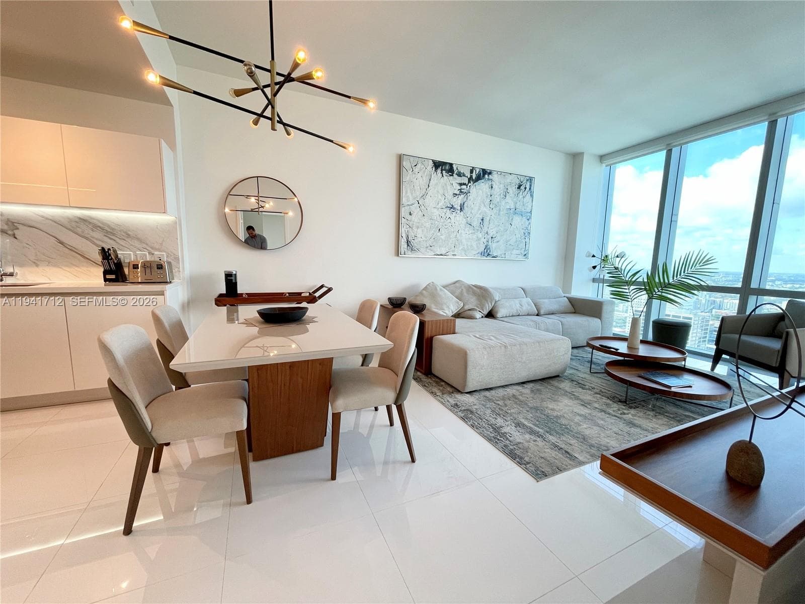 851 NE 1st Ave # 3606, Miami, FL 33132 — zdjęcie 2