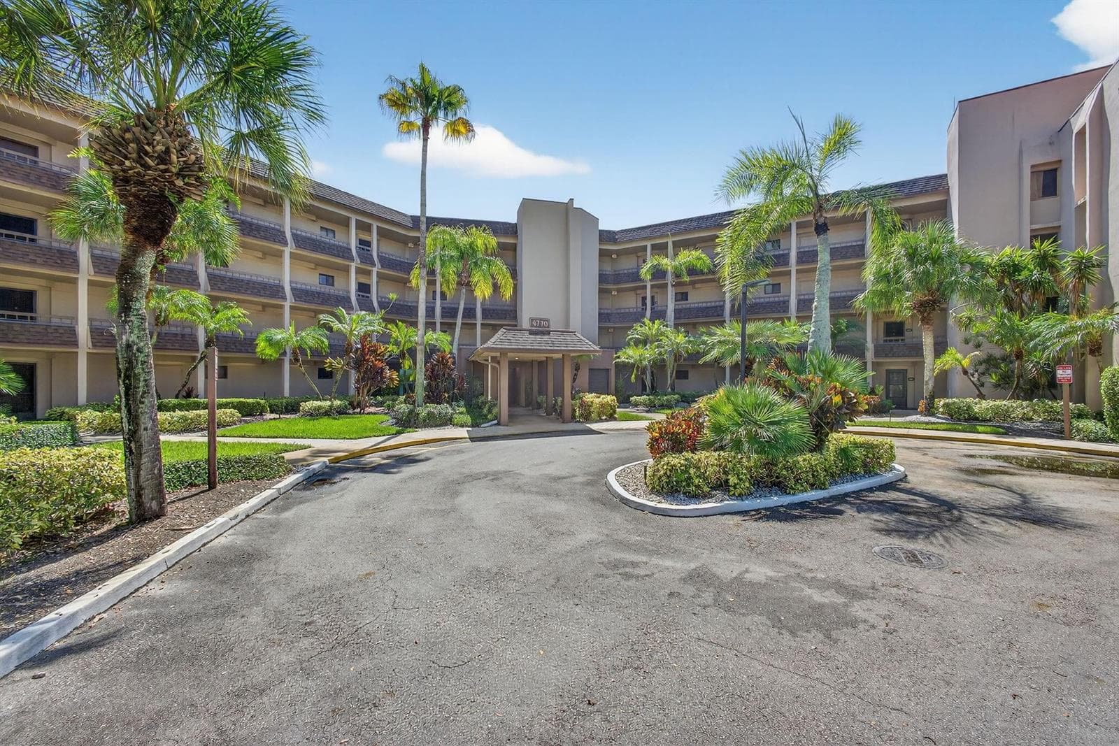 4770 Fountains Drive # 104, Lake Worth, FL 33467 — zdjęcie 2