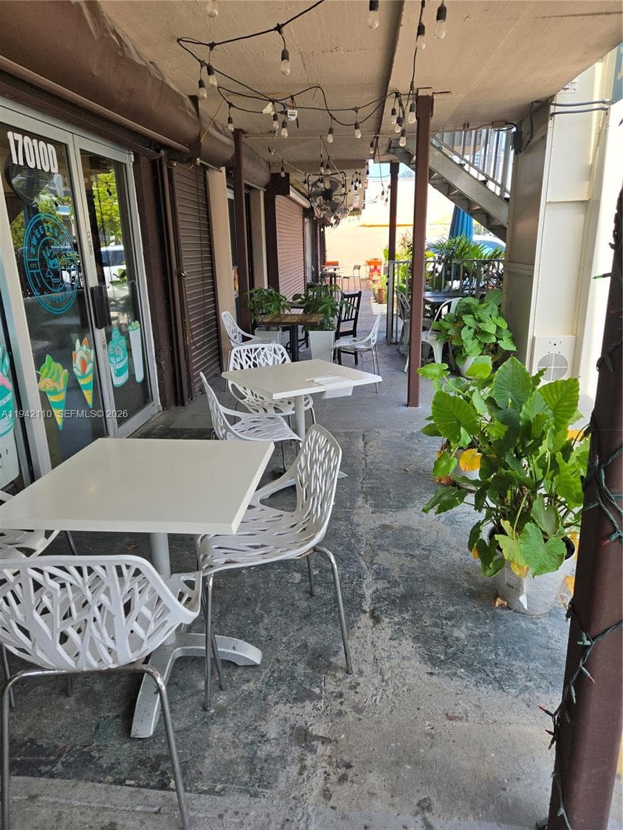 17010 #D W Dixie Hwy, North Miami Beach, FL 33160 — zdjęcie 4