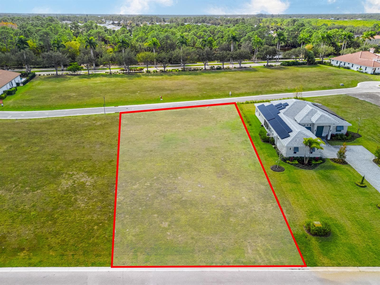 135 SE Via Lago Garda, Port St. Lucie, FL 34952