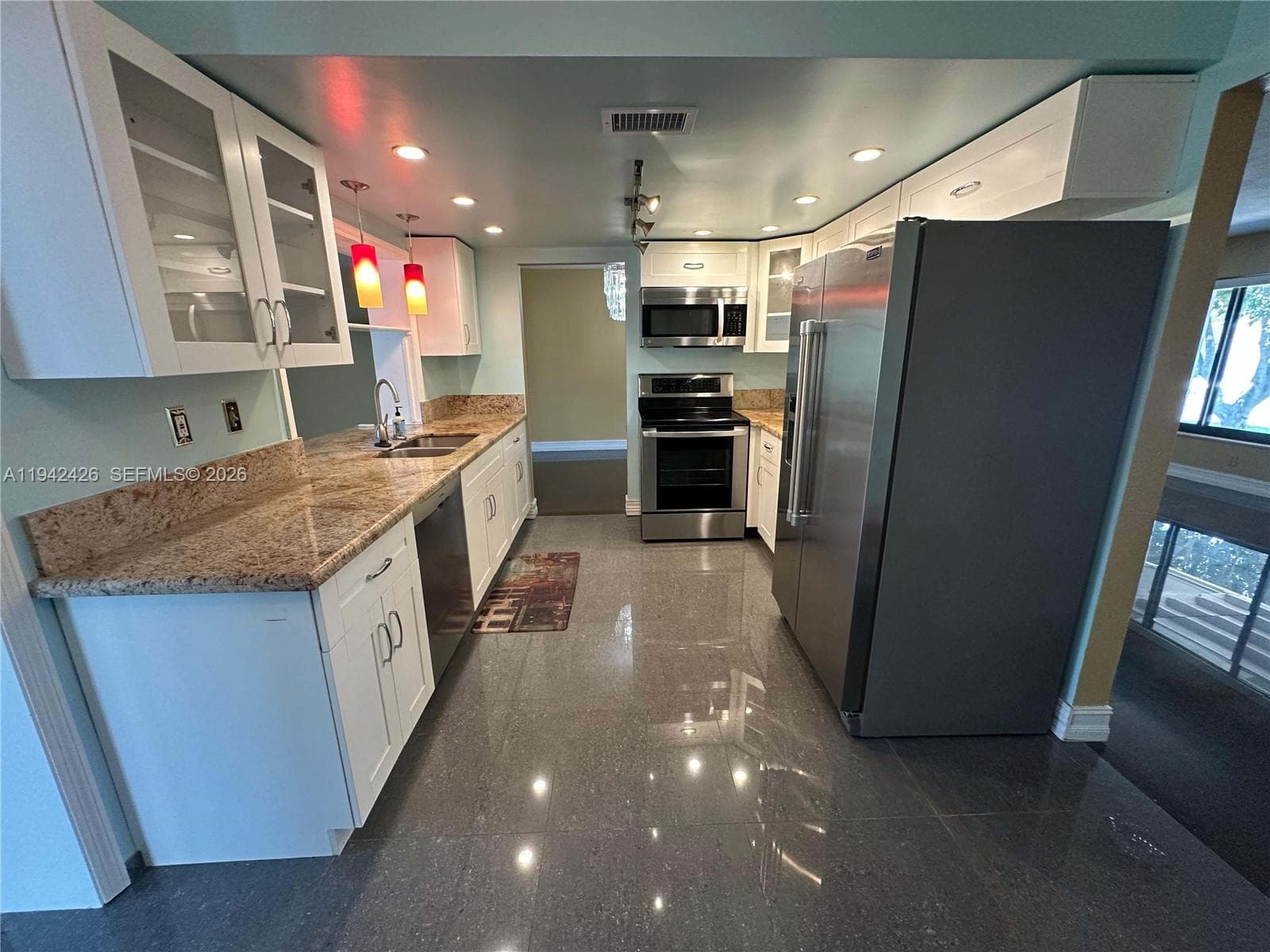 4701 NW 44th St, Tamarac, FL 33319 — zdjęcie 3